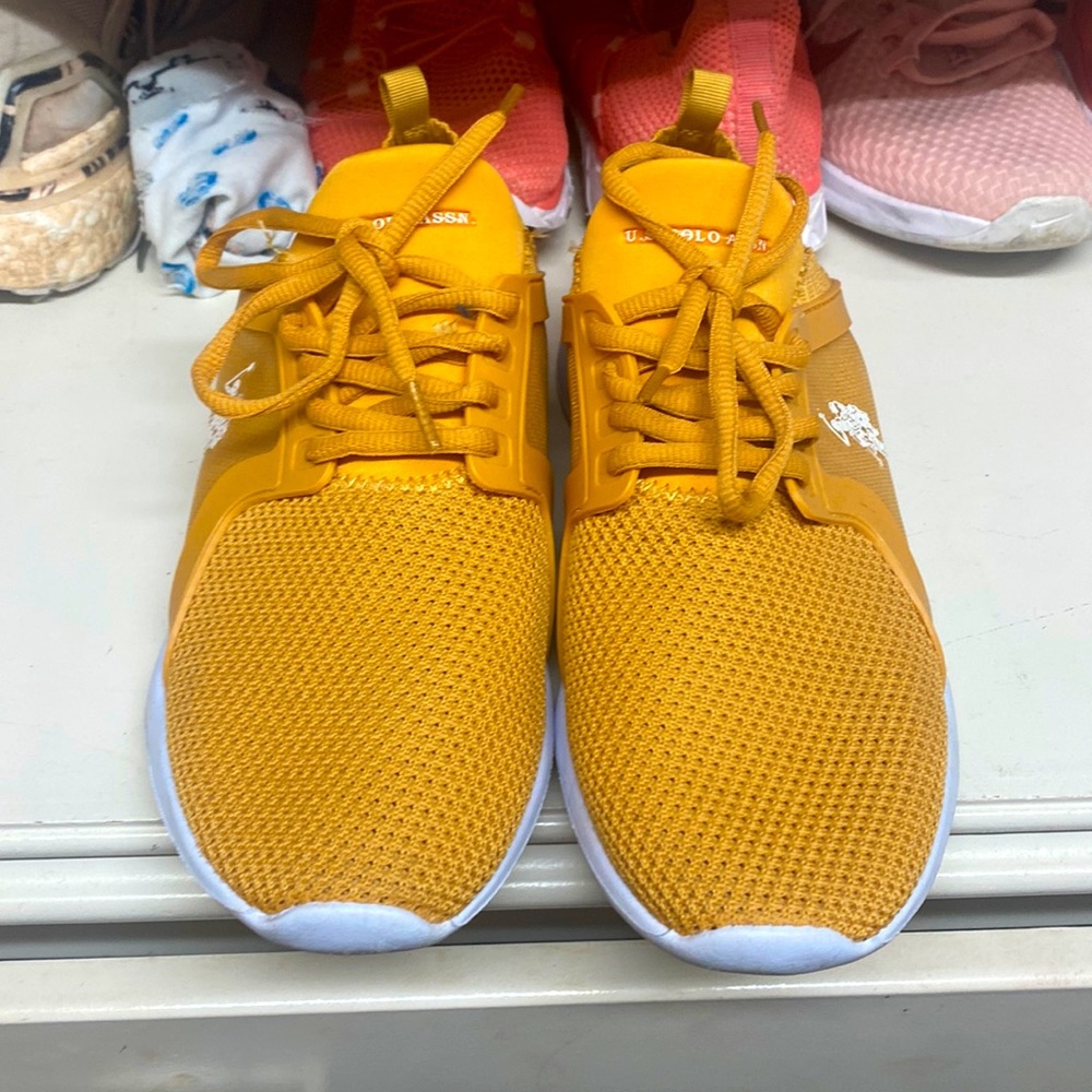 Size 10 used less than 3 times.